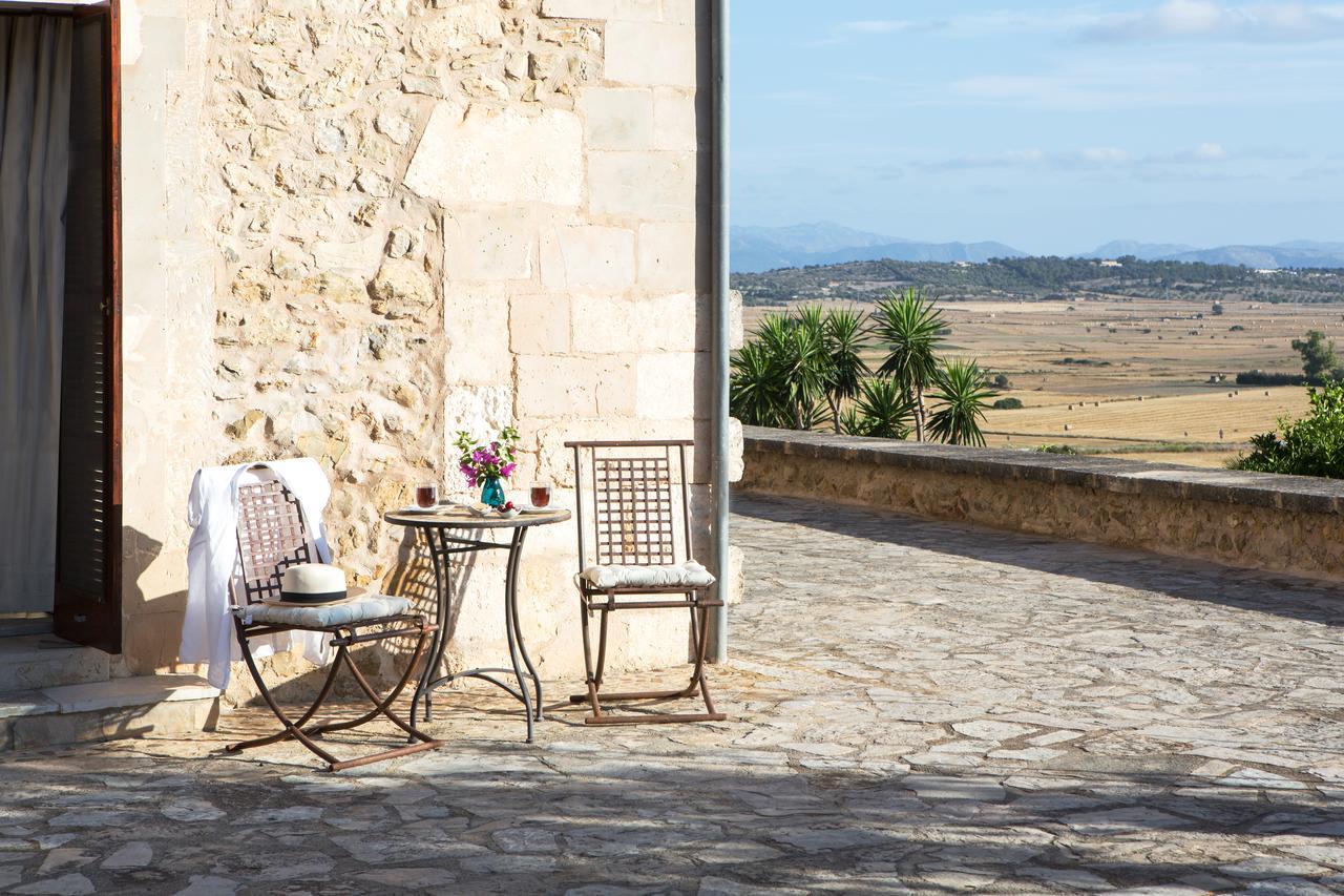 Casa Font I Roig 4* Maria De La Salut