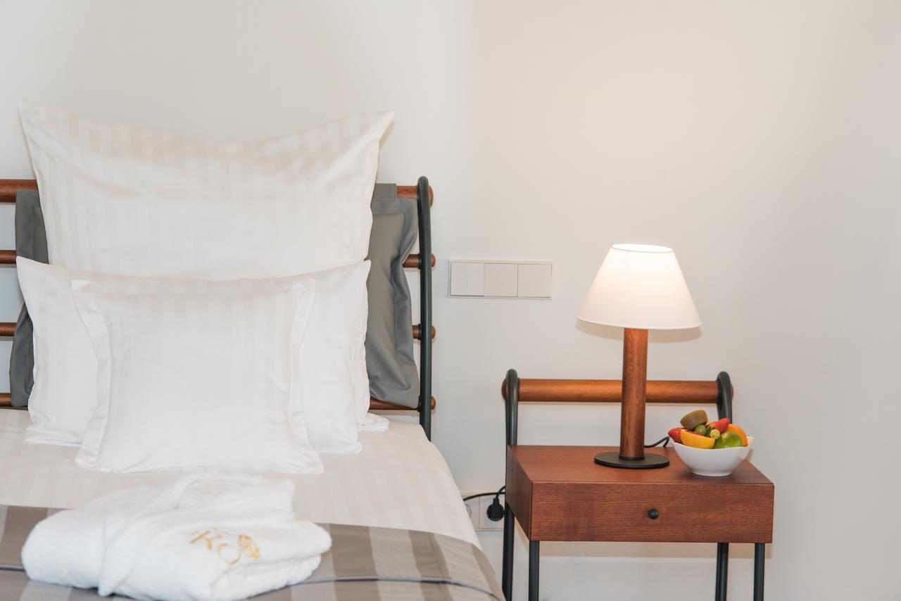 Casa Font I Roig 4* Maria De La Salut
